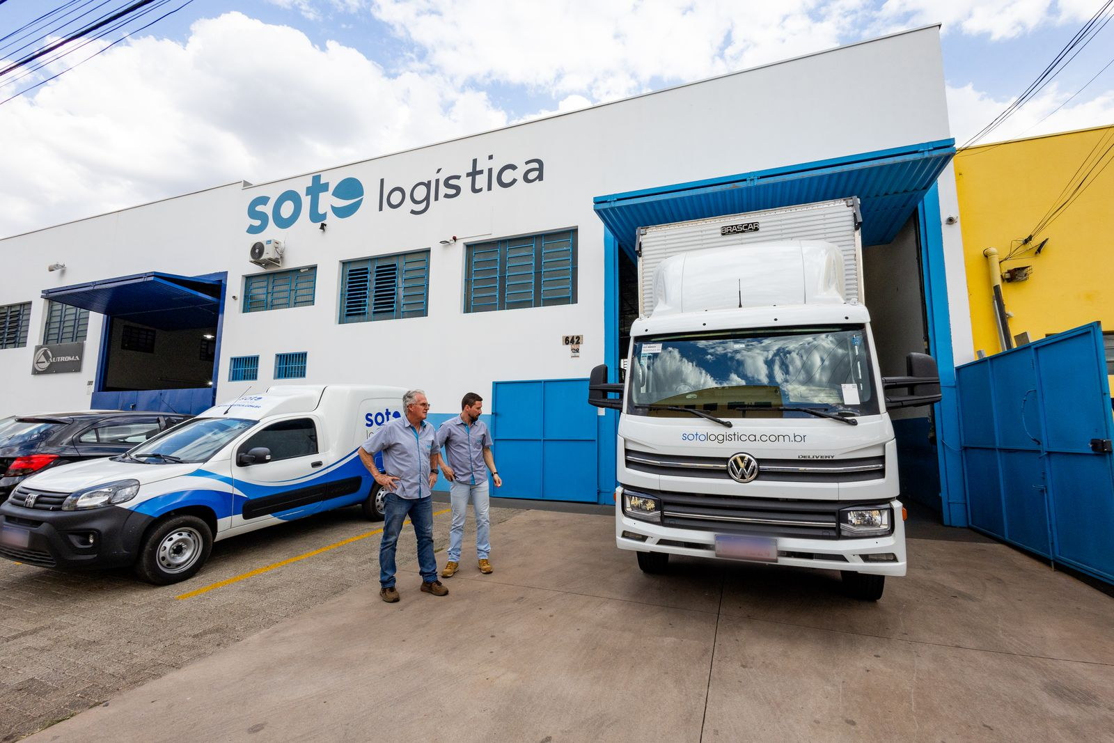 Frota da Soto Logística na base em São Carlos